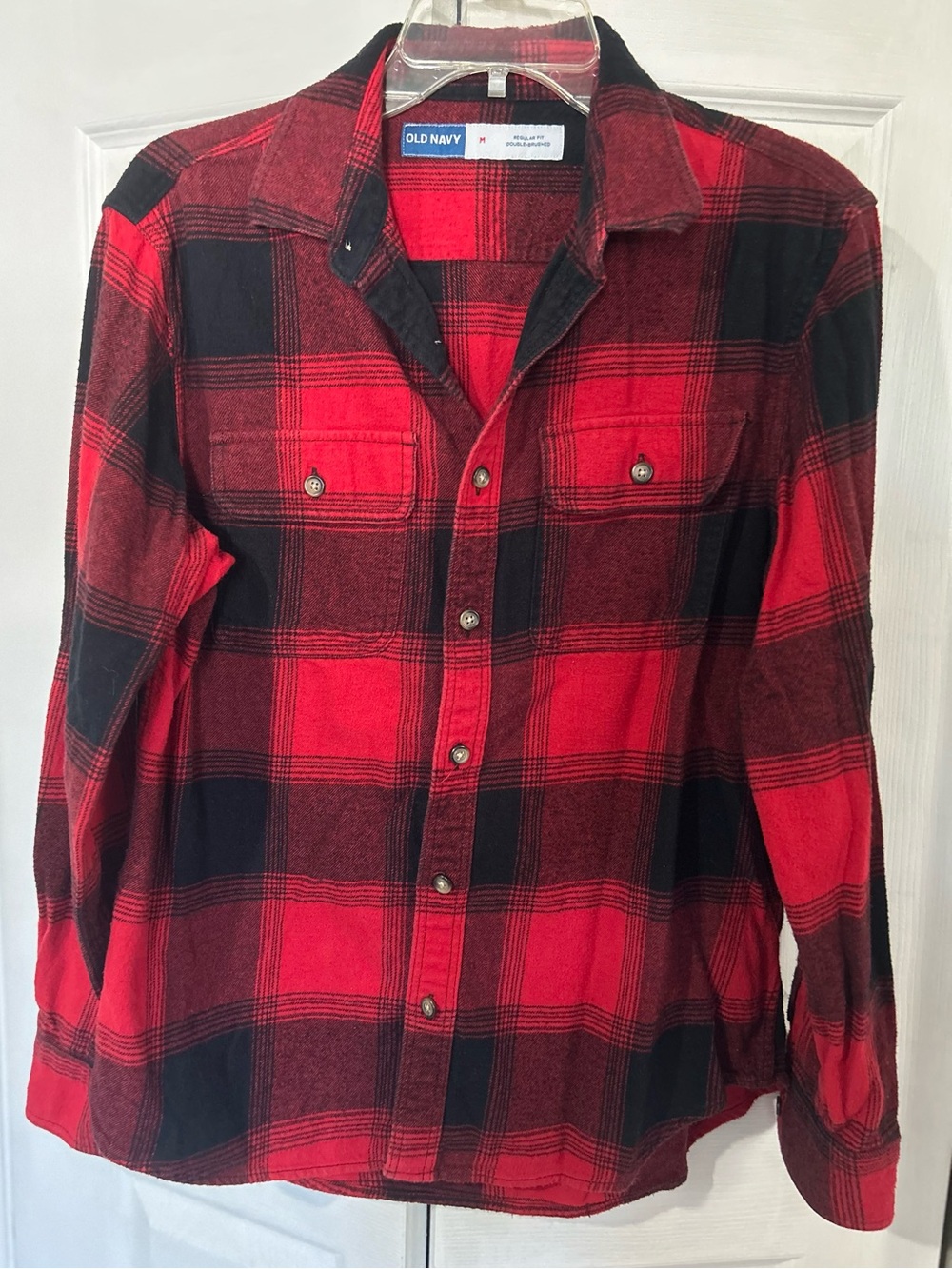Old Navy Red and Black Plaid Button-Down Shirt size M